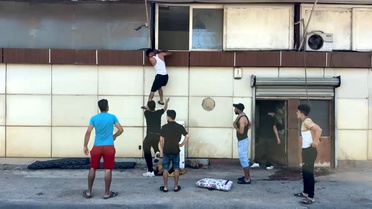 Antalya'da Depo Yangını: 3 Depoya ve Eve Sıçradı