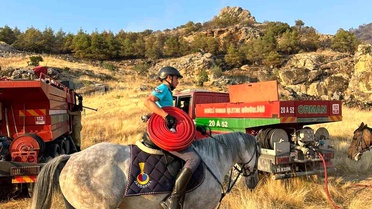 Pamukkale'de Orman Yangınına Atlı Jandarma Desteği