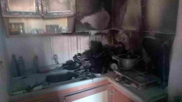 Avşa Adası'nda ev yangını paniğe neden oldu