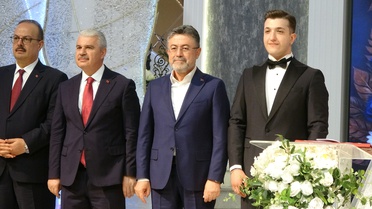 Bakan Yumaklı'nın Nikah Şahitliği