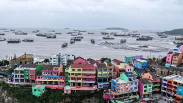 Bavi Tayfunu Zhejiang'a Vurdu