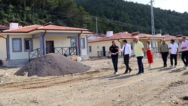 Arsuz Kaymakamı, Kırsal Afet Konutlarını İnceledi