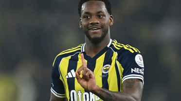 Jhon Duran derken... Galatasaray sağ gösterip sol vuruyor