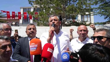 Özgür Özel: 'Yolumuza devam edeceğiz'
