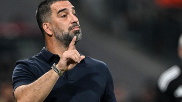 Arda Turan için İngiltere sürprizi! Maçlarını o takımın stadyumunda oynayabilirler
