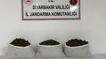 Diyarbakır'da 107 Kilo Esrar Ele Geçirildi