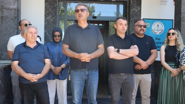 Gözde eğitim kurumu konkordato ilan etti: Veliler okul önünde toplandı