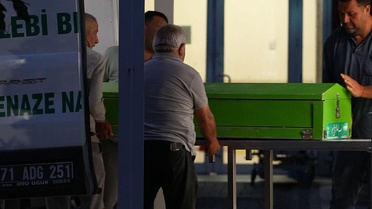 Kayıp ihbarından vahşet çıktı: Babasını parçalayıp tuvalete gömmüş
