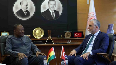Işıkhan ve Pelpuo'dan İşbirliği Teması