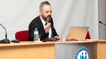 'Direnişten Dirilişe' konferansında darbeler ele alındı