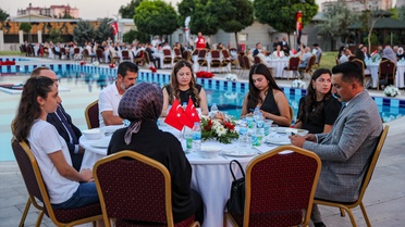 Diyarbakır'da 15 Temmuz Şehit ve Gazilerine Vefa Yemeği