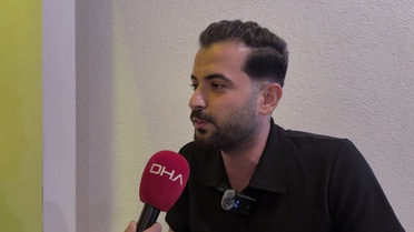 Arkadaşına verdiği düğün hediyesi şaşkınlık yarattı: Davetliler hem şaşırdı hem güldü