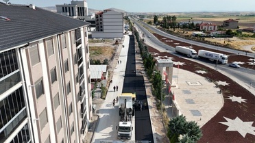 Emirdağ Hastane Yolu Sıcak Asfaltla Yenileniyor
