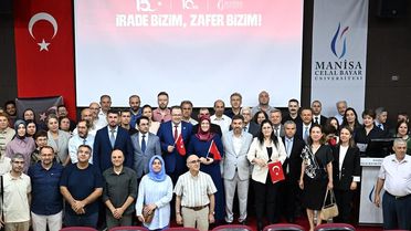 Üniversitede 'İrade Bizim Zafer Bizim' Temalı 15 Temmuz Anması