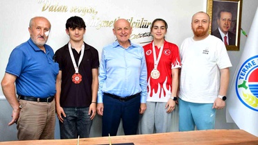 Terme'nin şampiyonları Başkan Kul'un konuğu oldu