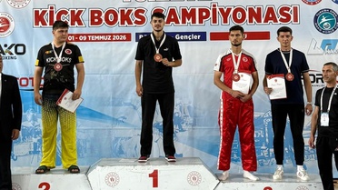 Alim Yönten Türkiye Kick Boks Şampiyonu oldu