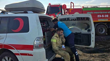 Bingöl'de Arazi Yangını: 4 Personel Dumandan Etkilendi