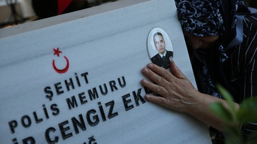 FETÖ'nün darbe girişiminde şehit polis Nedip Cengiz Eker anıldı
