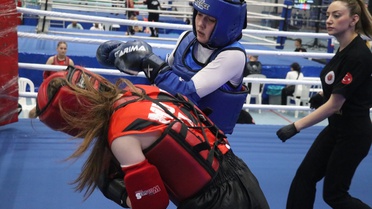 Adana'da Muaythai Şampiyonası Başladı