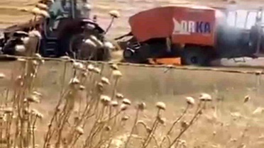 Balıkesir'de Saman Yangını Tarlaya Sıçradı