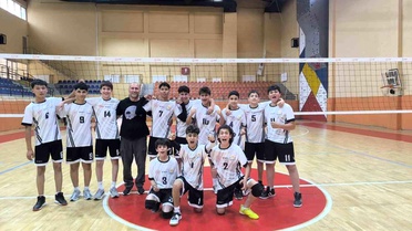 Erzincan Voleybol Takımı Yarı Finalde