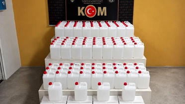 Sakarya'da 4 Ton Sahte Alkol Ele Geçirildi