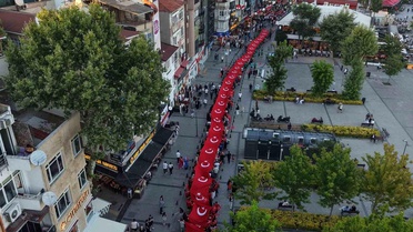 Pendik'te 15 Temmuz'un 10. yılında dev bayrak yürüyüşü
