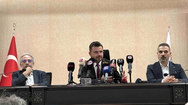 AK Parti'den 'itibar suikastı' tepkisi