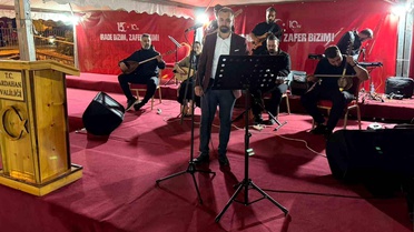 Ardahan'da 15 Temmuz programında kahramanlık türküleriyle duygu dolu anma