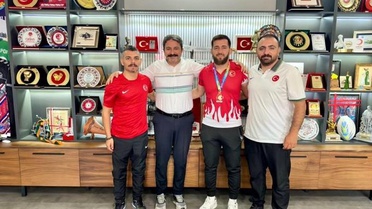 Eskişehirli Güreciler Türkiye İkincisi Oldu