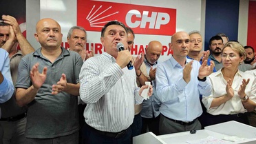 Görevden alınan CHP il yönetiminden tepki: 'Kararı tanımıyoruz'