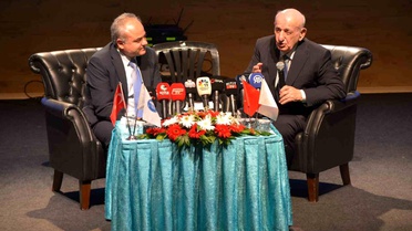 İsmail Kahraman: Bize mana lazım, ruh lazım