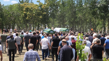 Konya'da Kaldırıma Çıkan Taksinin Çarptığı Anne ve Kızı Toprağa Verildi
