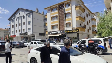 Kuyumcu soyguncusu 2 saatte yakalandı: İnternetten 'Soygun nasıl yapılır' araştırması yapmış