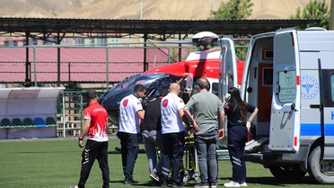 Mide Kanaması Geçiren Hasta Ambulans Helikopterle Sevk Edildi