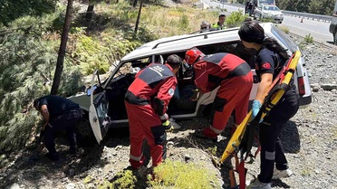 Muğla-Denizli karayolunda kaza: 2 yaralı