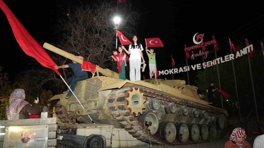 Sındırgı’da 15 Temmuz kortej yürüyüşü