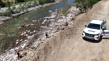 Sivas'ta Trafik Kazası Sonrası Arama Çalışmaları