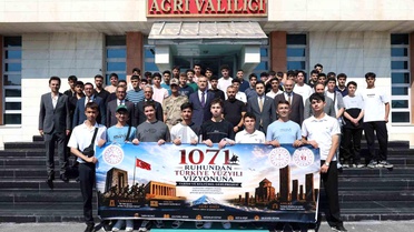 Öğrenci Kafilesi Uğurlandı