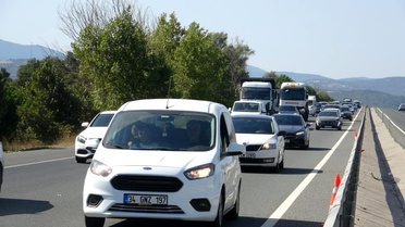 Balıkesir'de Trafiğe Kayıtlı Araç Sayısı 711 Bin 849'a Ulaştı