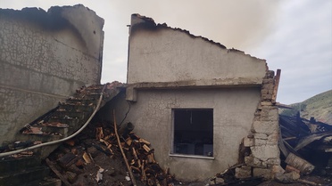 Bayburt'ta Yangın: 4 Ev ve 1 Ahır Zarar Gördü