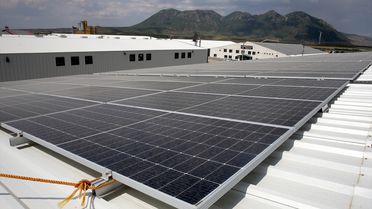Bitlis'te Tekstil Firmaları Güneş Enerjisi ile Üretiyor