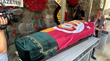 Aziz Üstel Son Yolculuğuna Uğurlandı