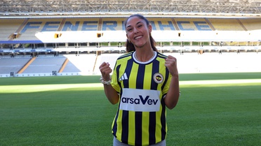 Fenerbahçe Kadın Futbol Takımı'na Transfer