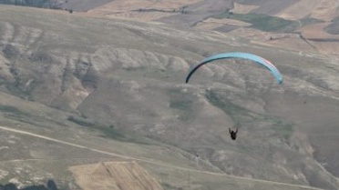 Yamaç Paraşütü Kazasında Pilot Hayatını Kaybetti