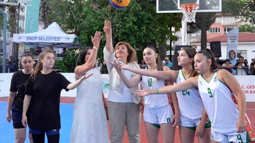 Sinop'ta Basketbol Turnuvası Başladı