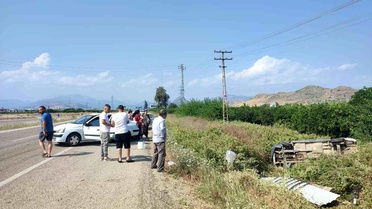 Kozan'da Trafik Kazası: 4 Yaralı