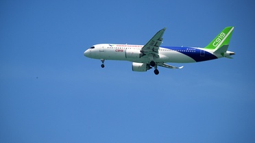 Çin'in C919 Uçağı Uluslararası Uçuşlara Başlıyor