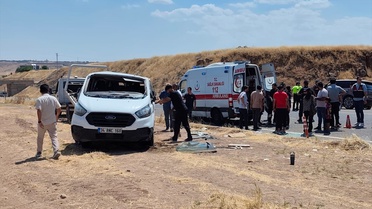 Diyarbakır'da Servis Kazası: 19 Yaralı