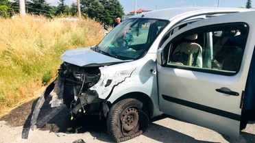 Bolvadin'de Trafik Kazası: 4 Yaralı